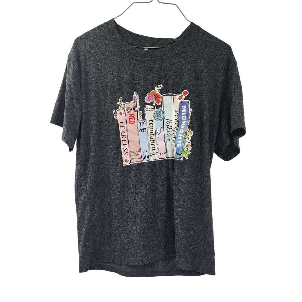 Taylor Swift Inspired Albums as Books Bookshelf Tee T-Shirt Womens Size Medium M